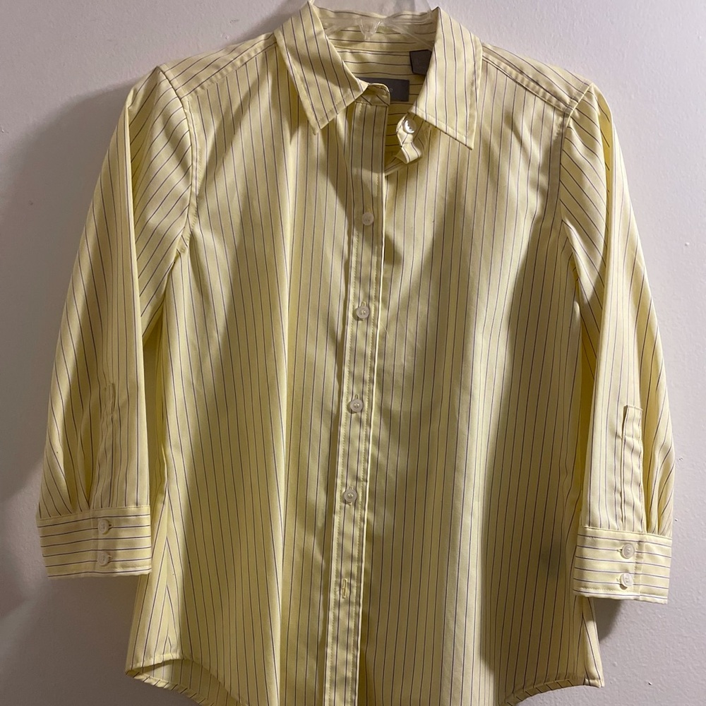 NWOT Blouse. Never worn. No damage.